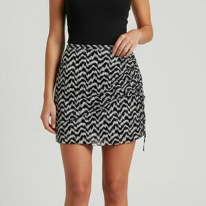 ZARA Wrap Up Knotted Mini Skirt Zigzag printed Party Black And Sliver Sz L